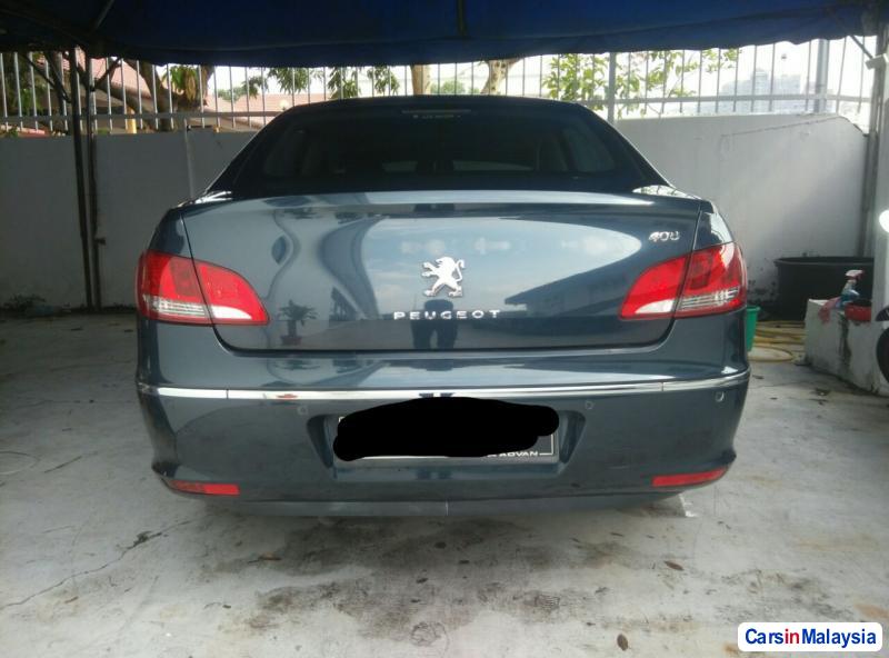 Peugeot 408 Automatic 2012 - image 4