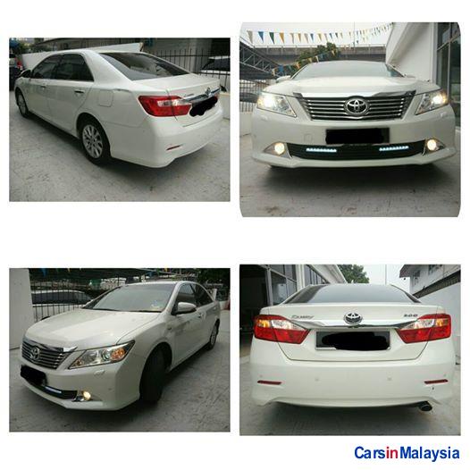 Toyota Camry Automatic 2012 - image 5
