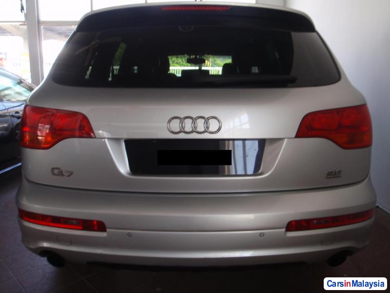 Audi Q7 2010 in Kuala Lumpur - image