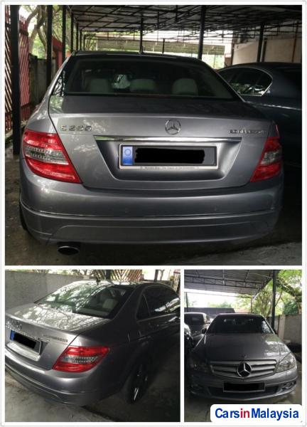Pictures of Mercedes Benz C-Class Automatic 2009