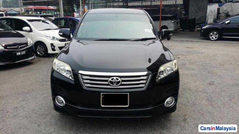 Toyota Vanguard Automatic 2013 - image 3