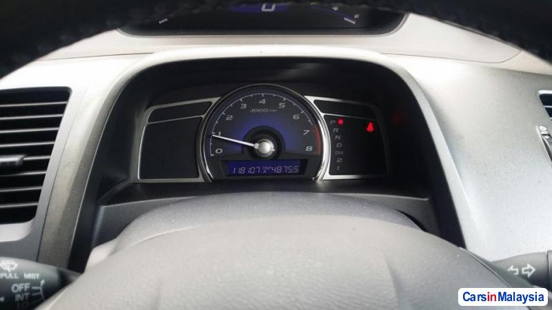 Honda Civic Automatic 2008 - image 6