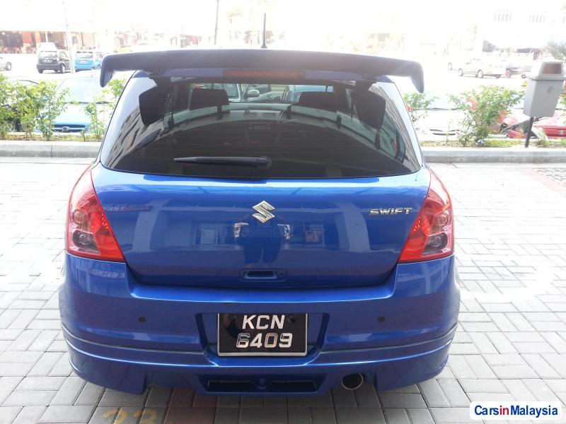 Suzuki Swift Automatic 2009 - image 3