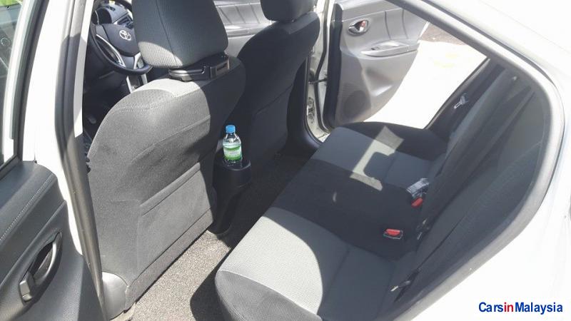 Toyota Vios Automatic - image 10