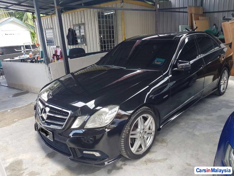 Mercedes Benz E250 CGI Automatic 2012 in Kuala Lumpur