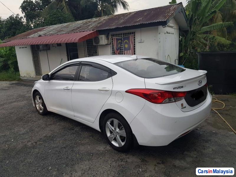 Hyundai Elantra Automatic in Malaysia
