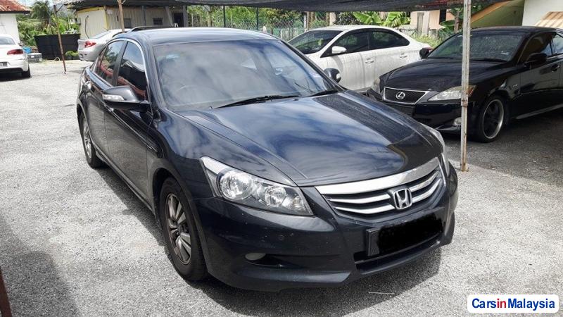 Honda Jazz Automatic 2010 in Kuala Lumpur - image