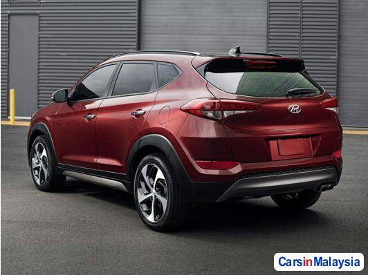 Hyundai Tucson Semi-Automatic in Johor