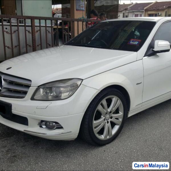 Mercedes Benz C-Class Automatic 2008 - image 2