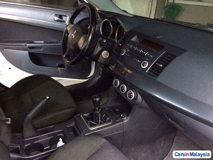 Mitsubishi Lancer Manual 2016 - image 4
