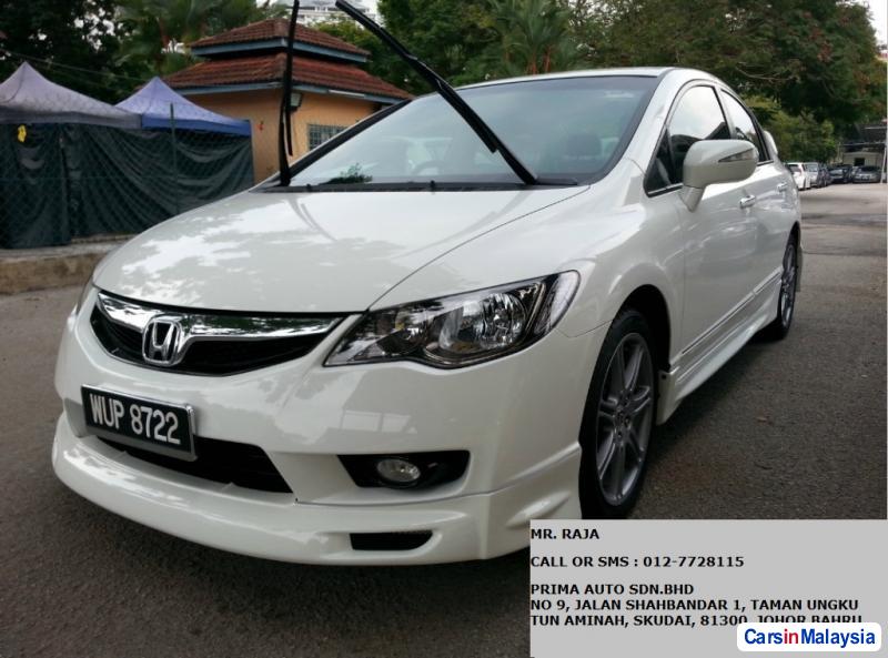 Picture of Honda Civic Automatic 2010