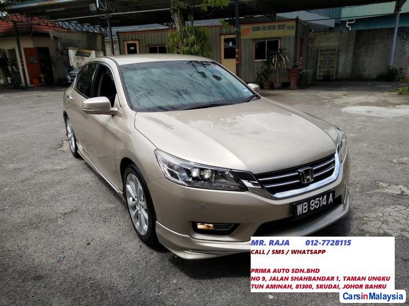 Pictures of Honda Accord Automatic 2014