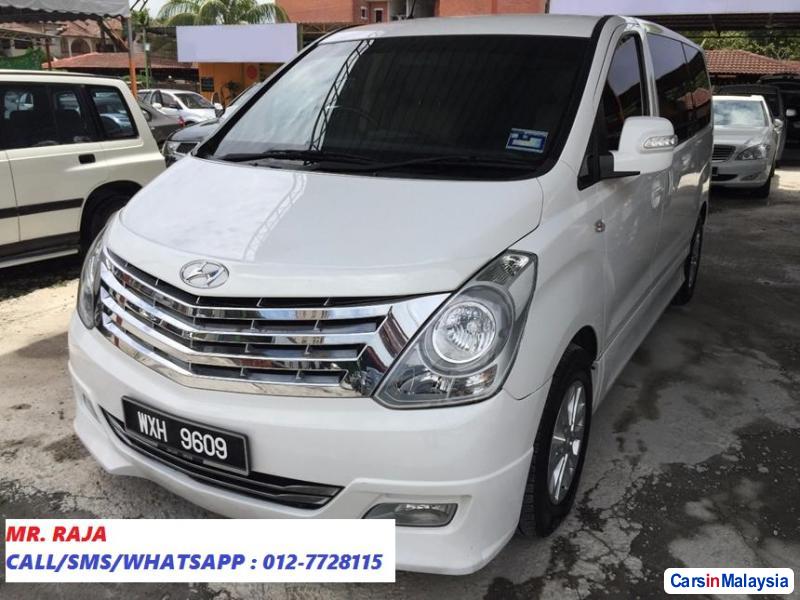 Pictures of Hyundai Grand Starex Automatic 2013
