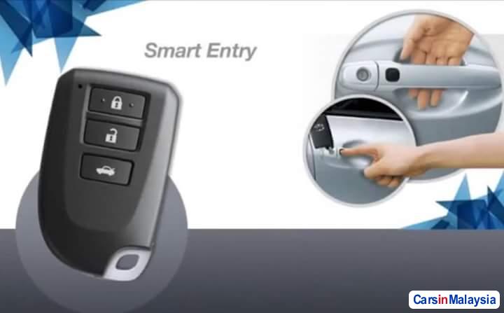 Toyota Vios Automatic - image 6