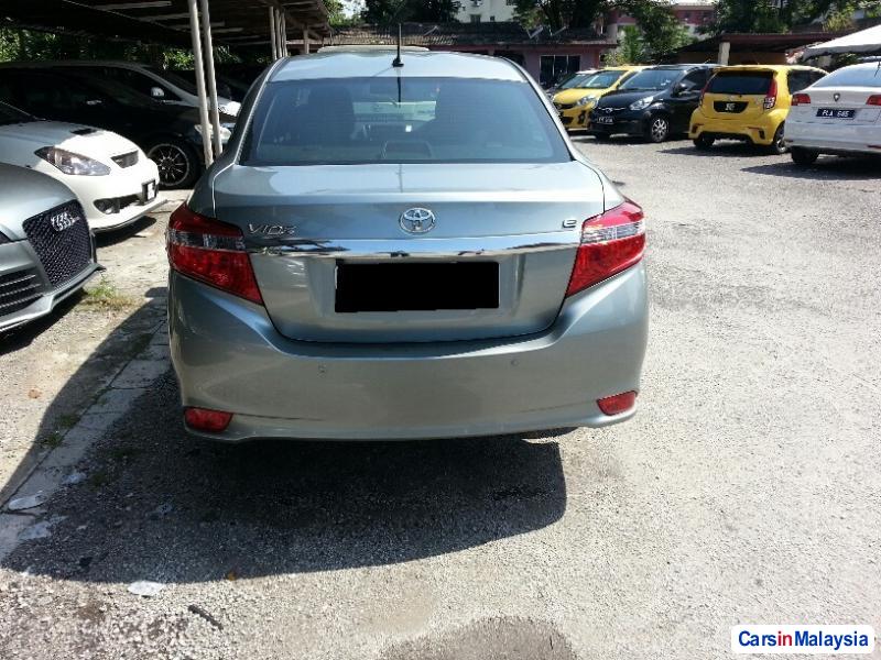 Toyota Vios Semi-Automatic 2015 - image 3