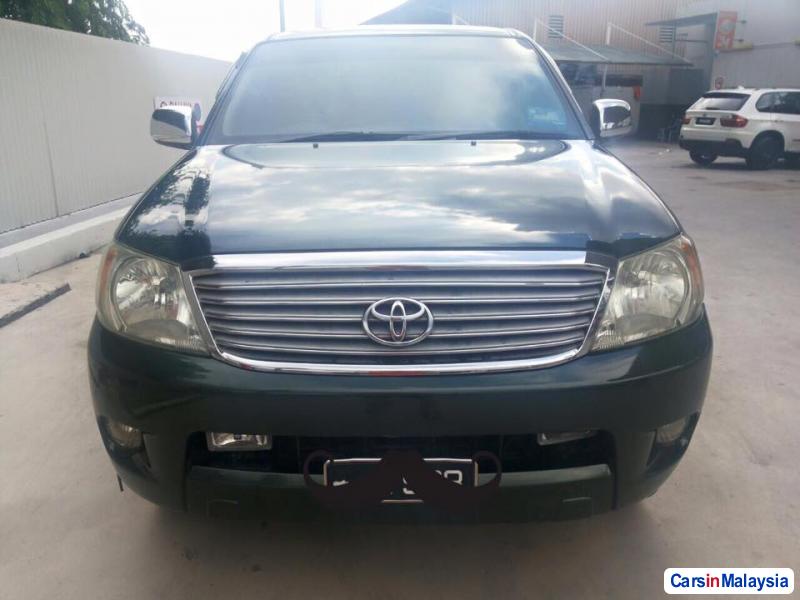 Toyota Hilux Automatic 2006