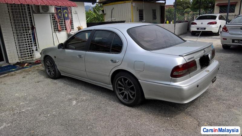 Nissan Cefiro v6 Automatic 2000 - image 2