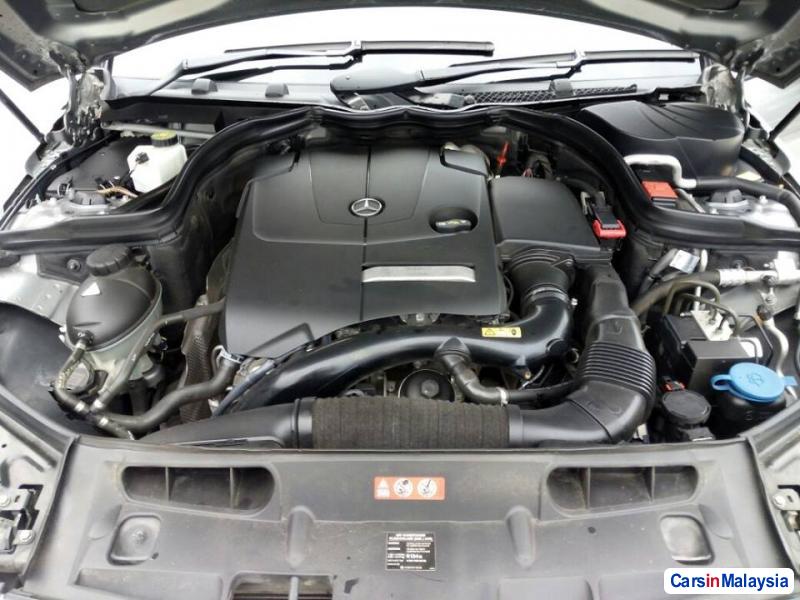 Mercedes Benz C-Class Automatic 2014 - image 7