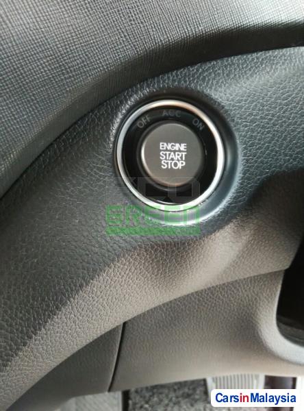 Hyundai Santa Fe Automatic 2014 - image 11