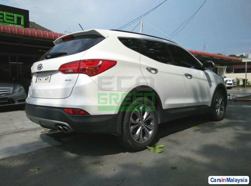 Hyundai Santa Fe Automatic 2014 in Malaysia