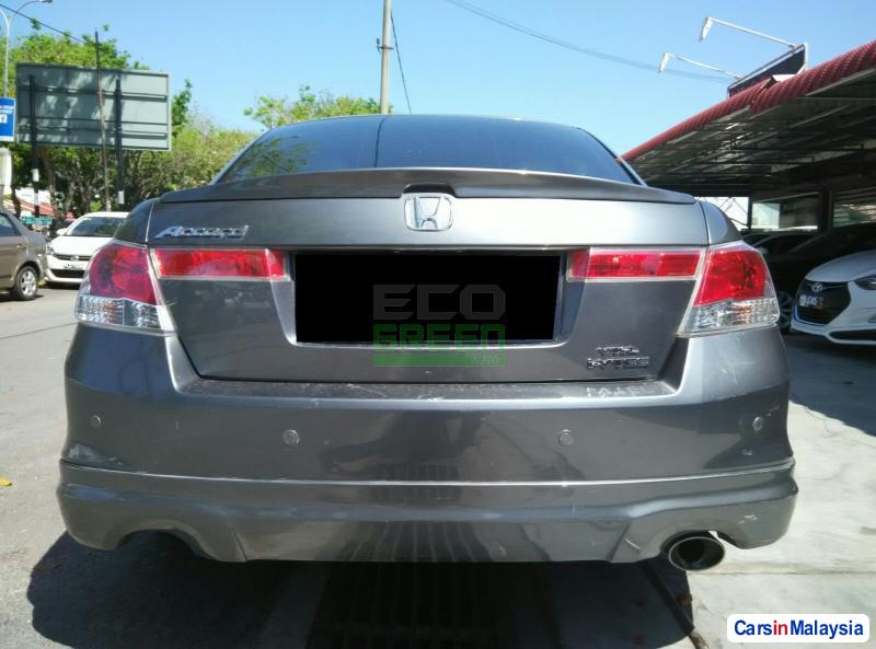 Honda Accord Automatic 2008 - image 5