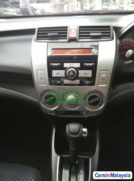 Honda Civic Automatic 2010 in Penang - image