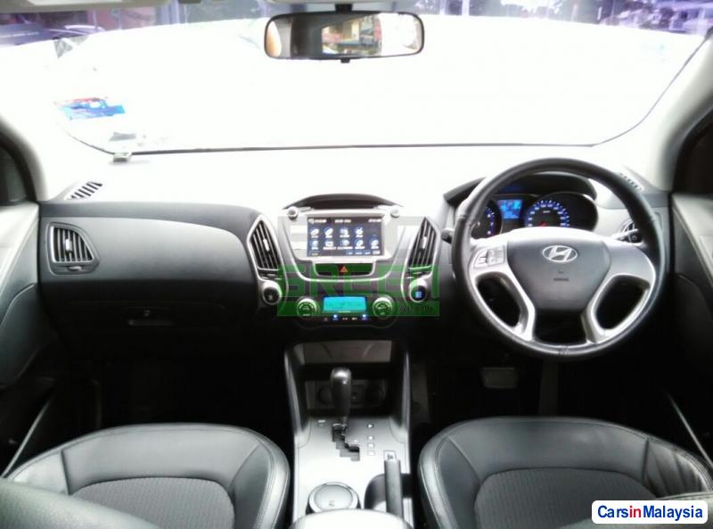 Hyundai Tucson Automatic 2011 in Malaysia - image