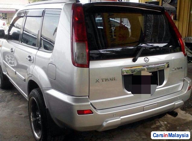 Nissan X-Trail Automatic 2006 - image 2