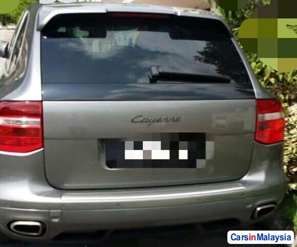Porsche Cayenne Automatic 2008 - image 2