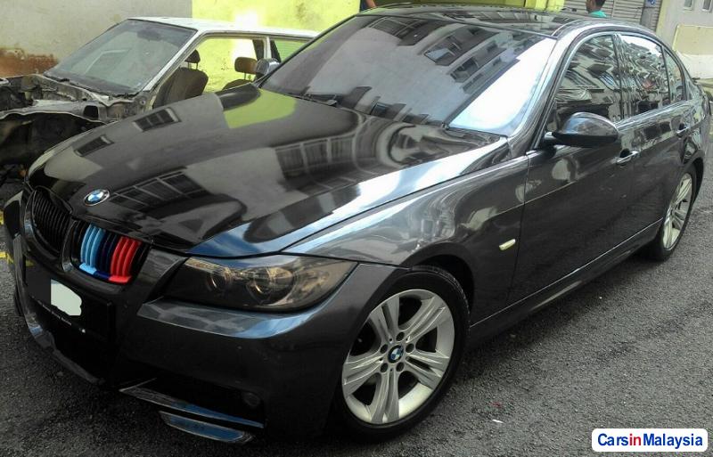 BMW 3 Series 2.5-LITER LUXURY SEDAN Automatic 2011