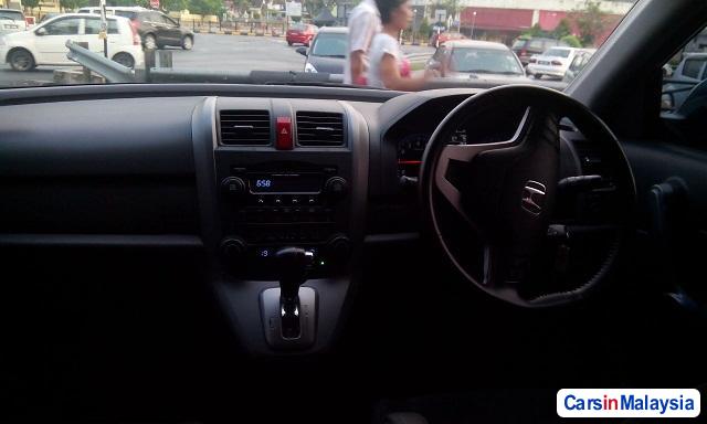 Honda CR-V 2.0-LITER LUXURY FAMILY SUV Automatic 2009 - image 3