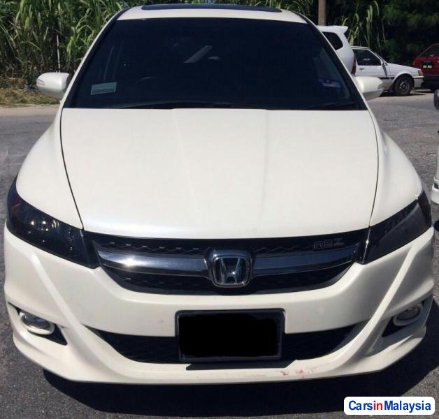 Honda Stream 1.8-LITER FAMILY MPV Automatic 2011 in Selangor