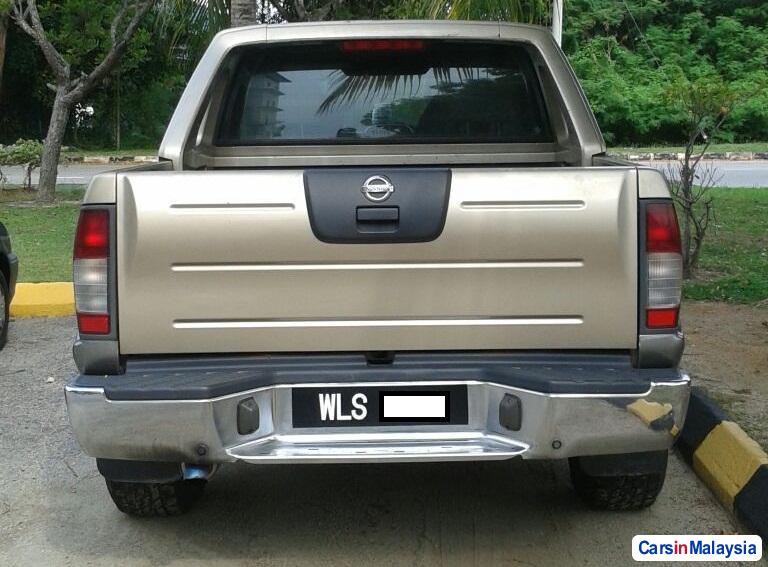 Nissan Frontier Manual 2010 in Selangor