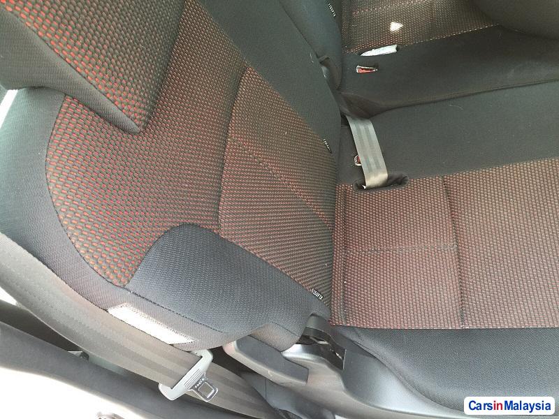 Perodua Alza Automatic 2014 in Malaysia