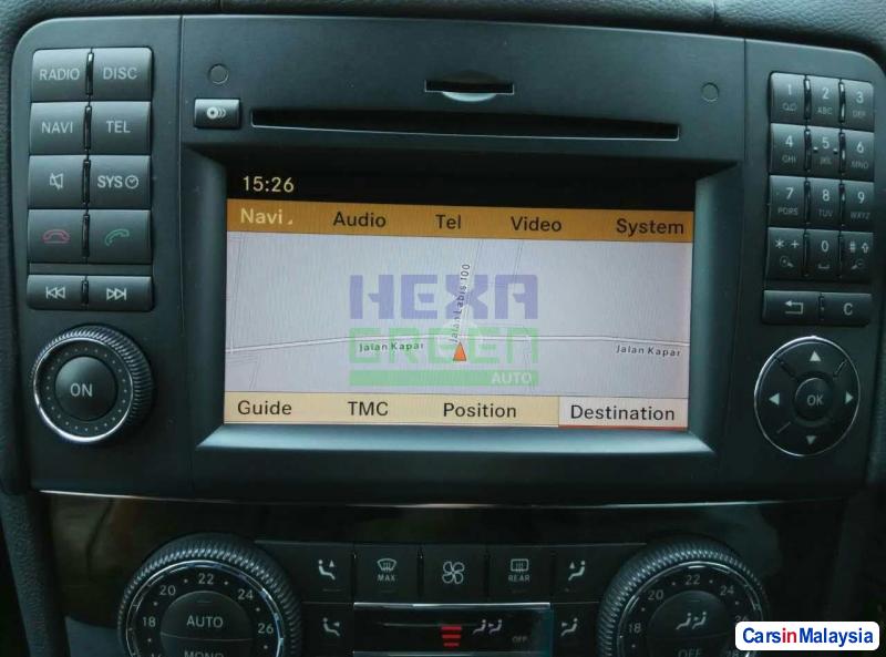 Mercedes Benz 350SL Automatic 2009 - image 10