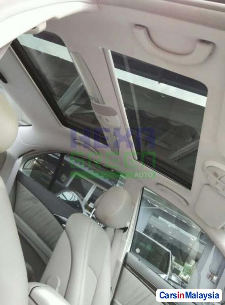 Mercedes Benz E280 Automatic 2006 - image 10