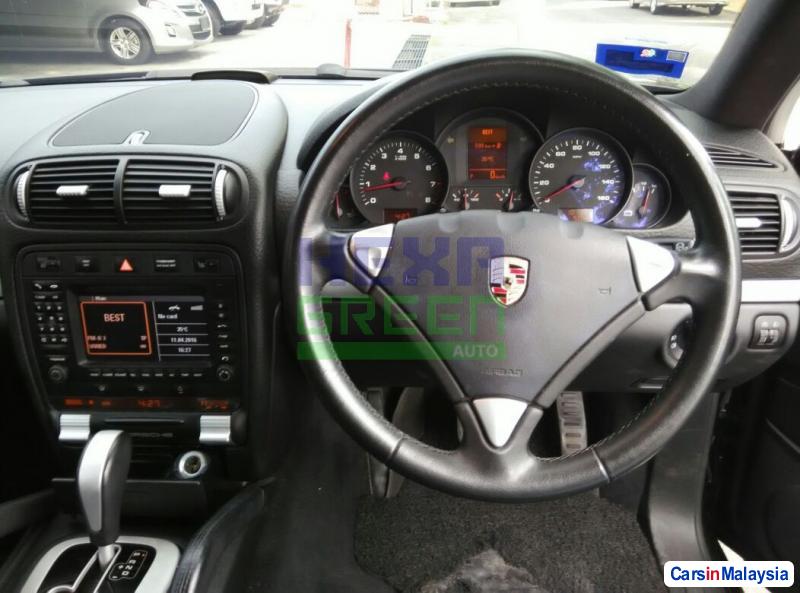 Porsche Cayenne Automatic 2008 - image 10