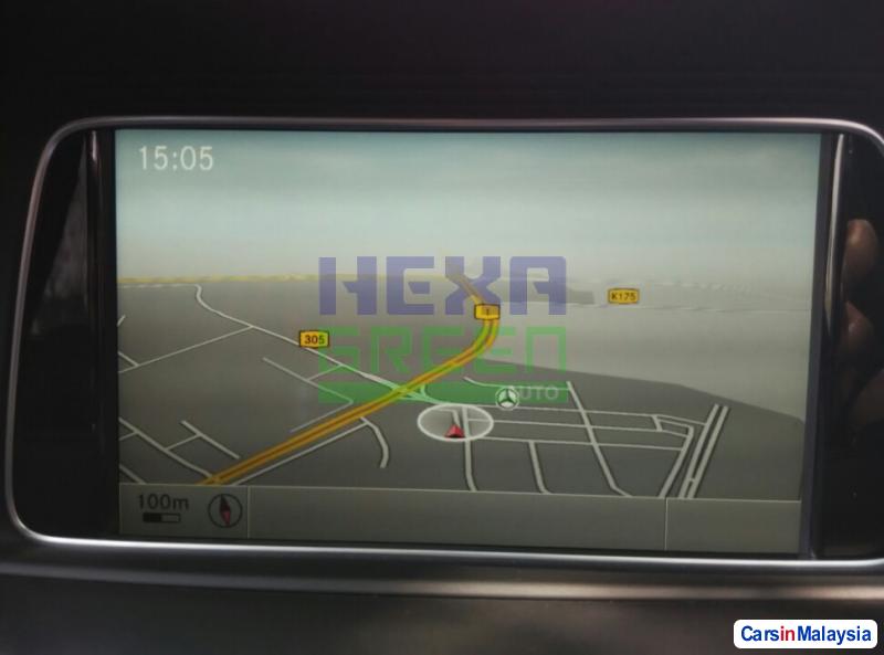 Mercedes Benz E200 CGI Automatic 2014 - image 10
