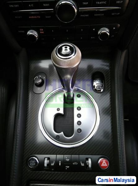 Bentley Continental GT Automatic 2010 - image 11