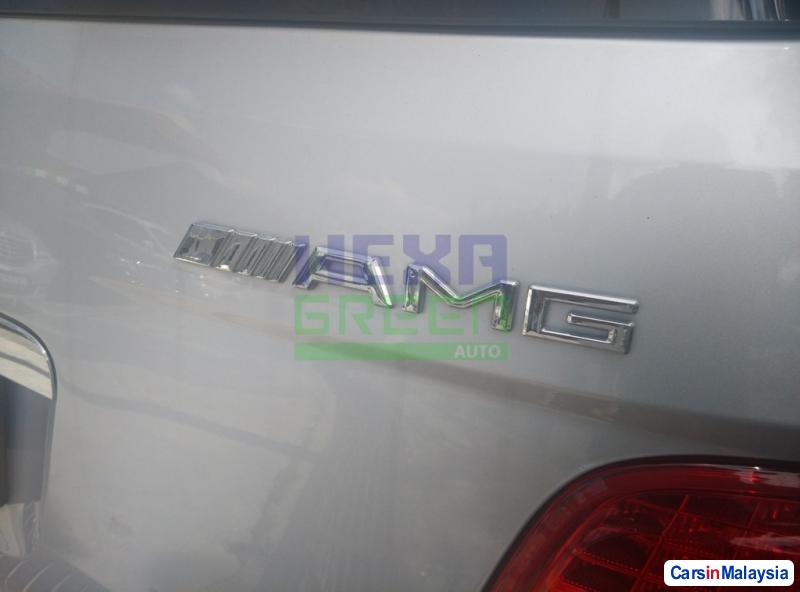 Mercedes Benz 350SL Automatic 2009 - image 11