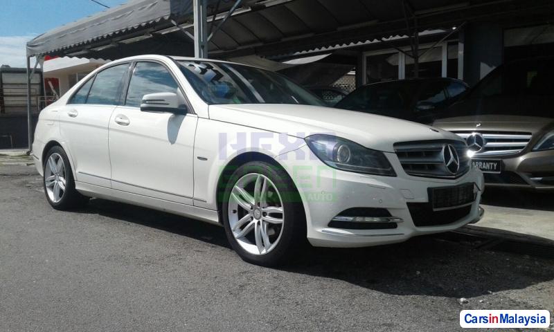 Pictures of Mercedes Benz C-Class Automatic 2012