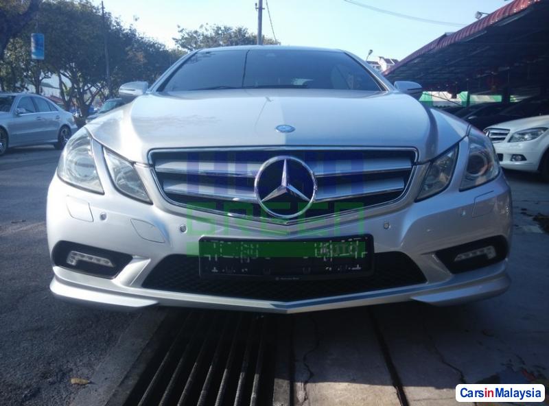 Mercedes Benz E250 Coupe Automatic 2009