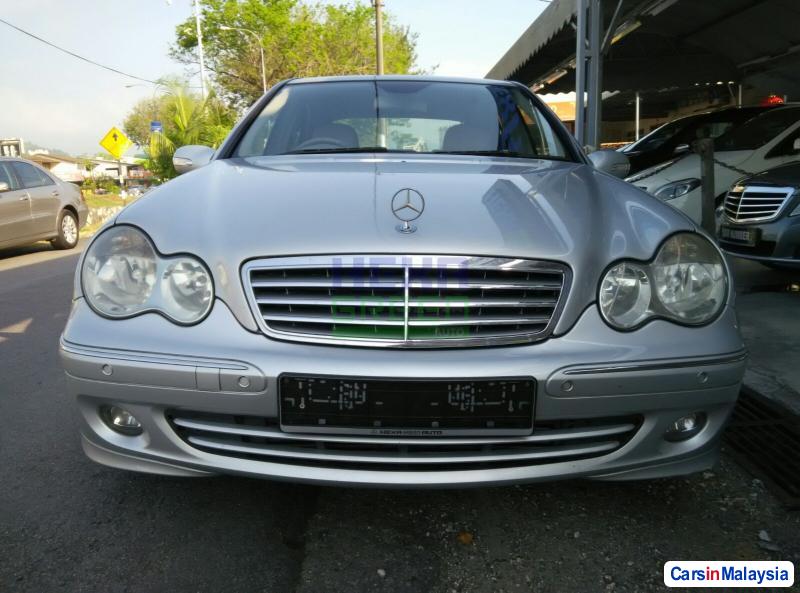 Mercedes Benz C-Class Automatic 2007