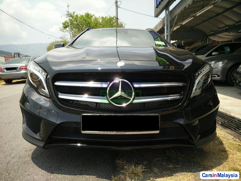 Mercedes Benz GLA250 Automatic 2015