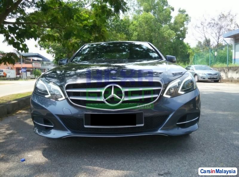 Mercedes Benz E200 CGI Automatic 2014