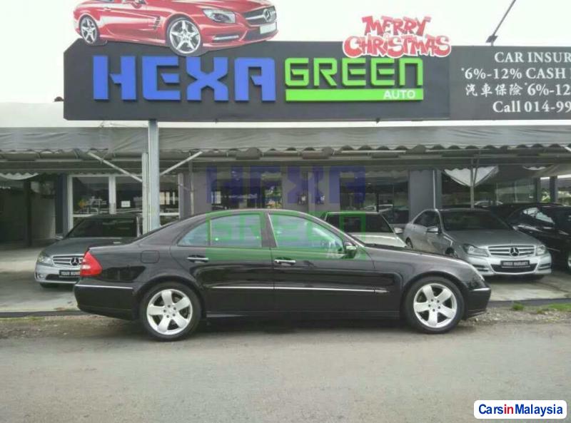 Mercedes Benz E280 Automatic 2006 - image 3