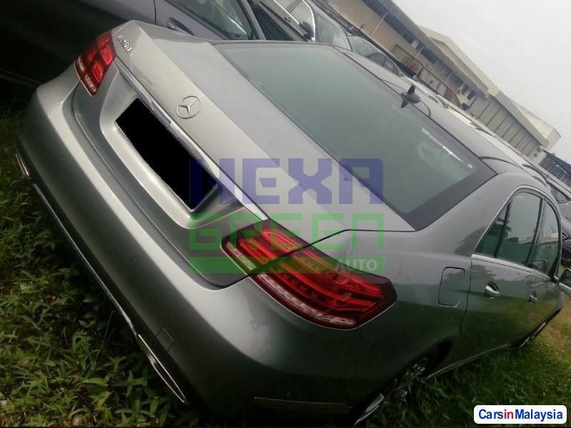 Mercedes Benz E250 Automatic 2014 - image 3
