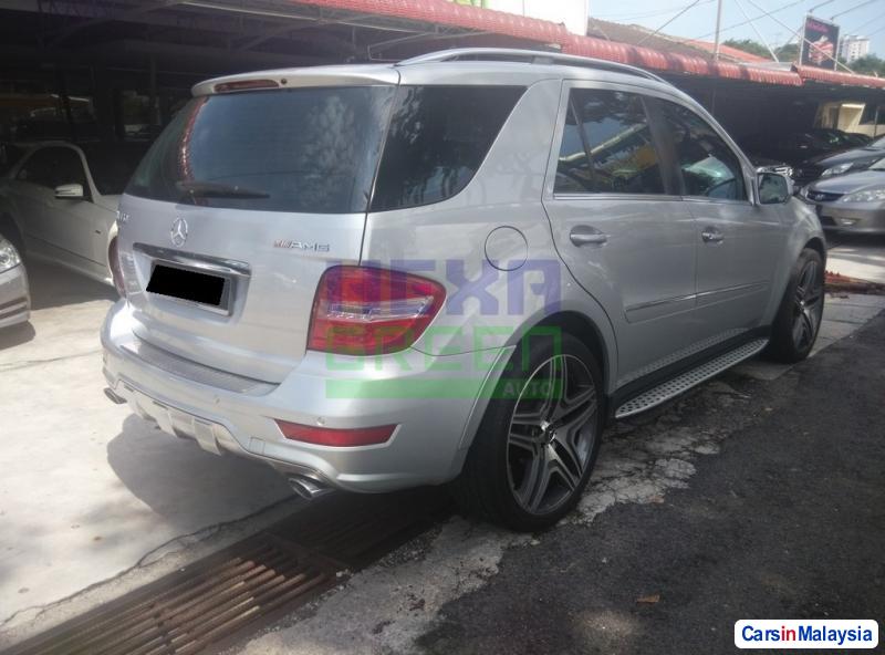 Mercedes Benz 350SL Automatic 2009 - image 4