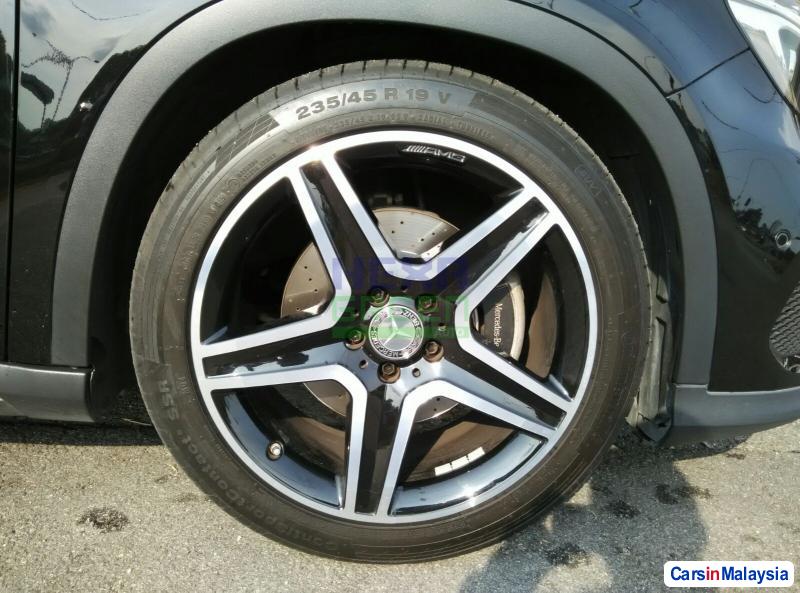 Picture of Mercedes Benz GLA250 Automatic 2015 in Malaysia