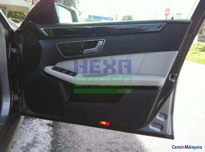 Picture of Mercedes Benz E300 Automatic 2010 in Malaysia